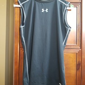 Sleeveless UA heat gear tee